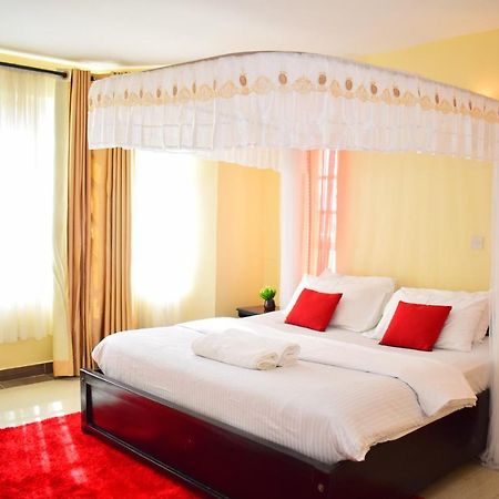 Elegant Comfy Rooms- Jkia ไนโรบี ภายนอก รูปภาพ